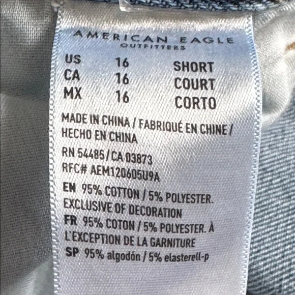 American Eagle Mom Jean size 16 short - Picture 6 of 11